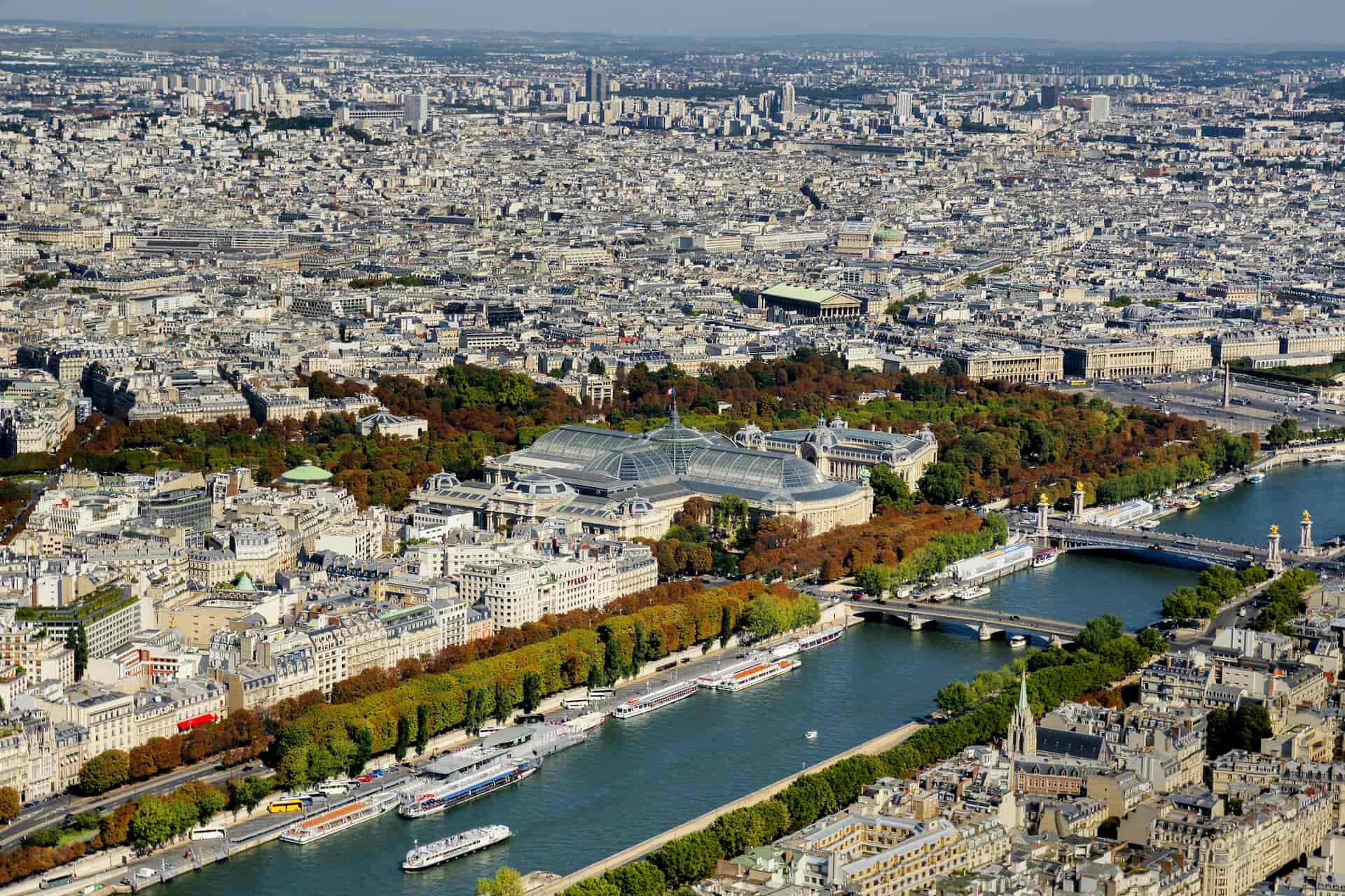 Louvre depuis la Seine